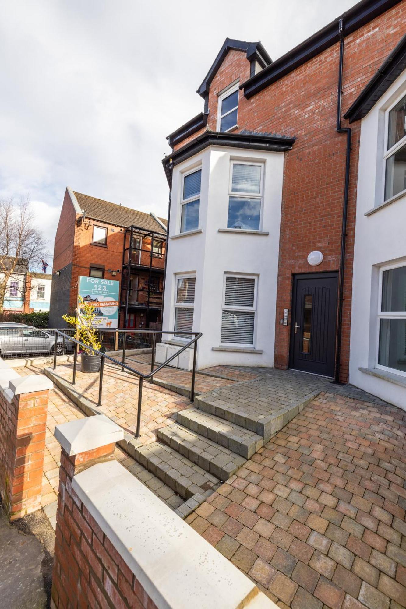 Bliss Stay Belfast The Mount Exterior photo